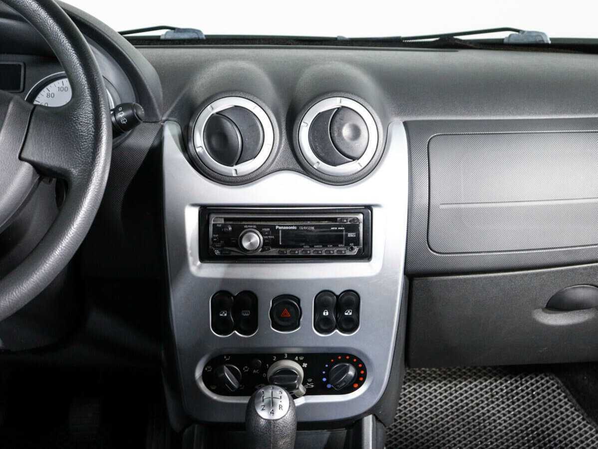 Renault Sandero, 2011 Фото №12