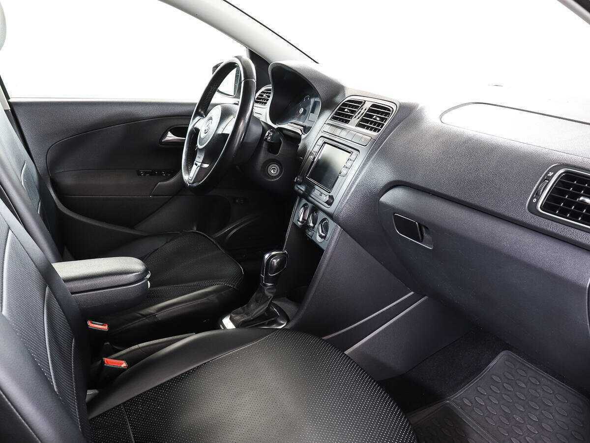 Volkswagen Polo, 2011 Фото №9