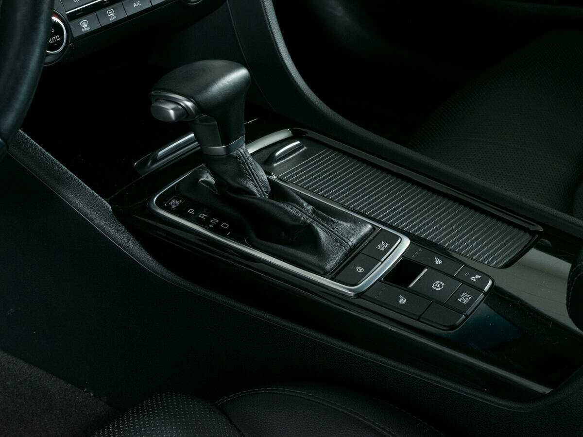 Kia Optima, 2018 Фото №17