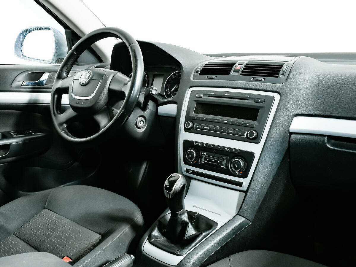 Skoda Octavia, 2011 Фото №9