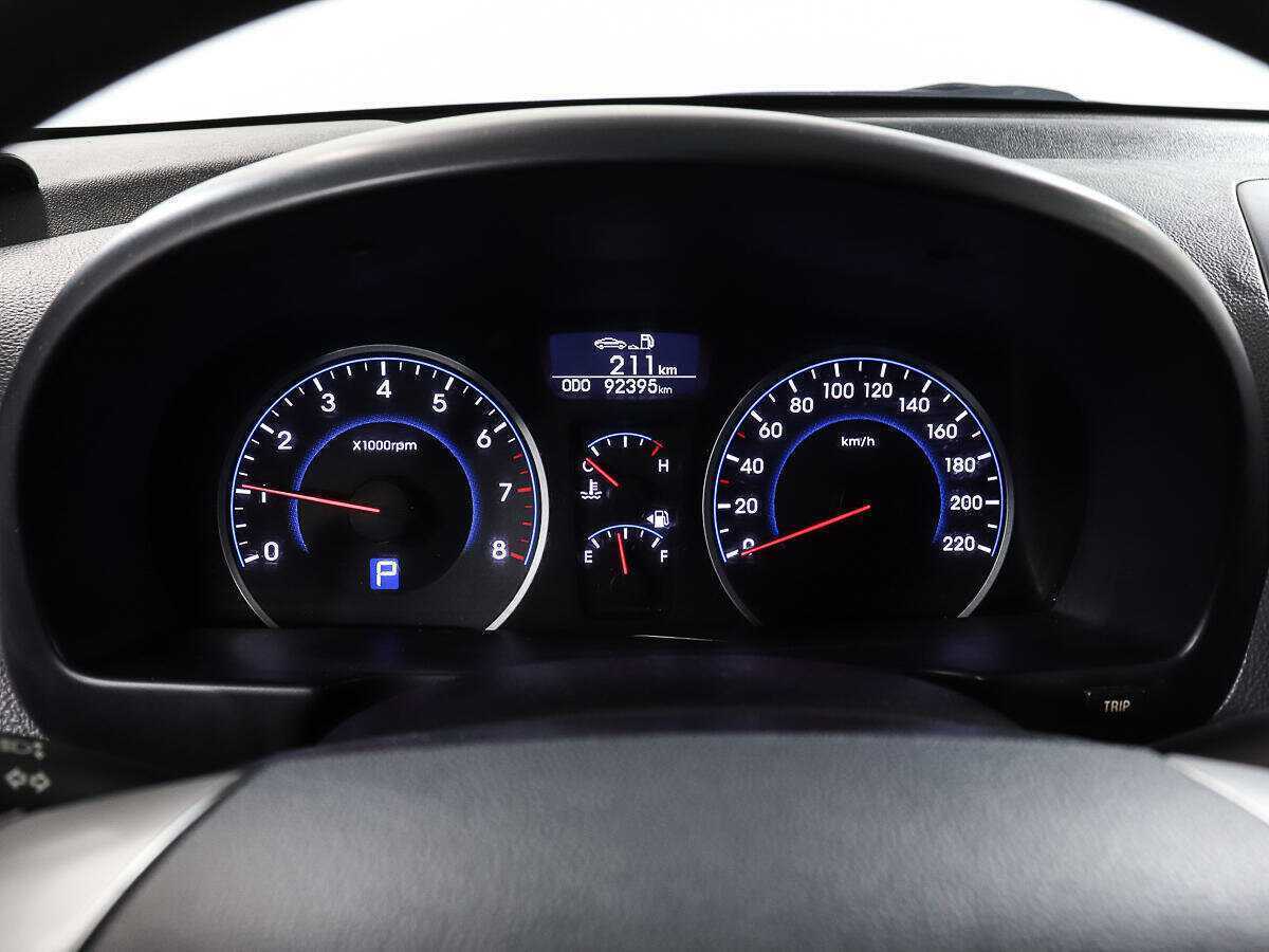 Hyundai Elantra, 2011 Фото №11