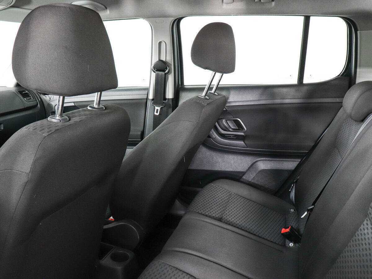 Skoda Fabia, 2011 Фото №7