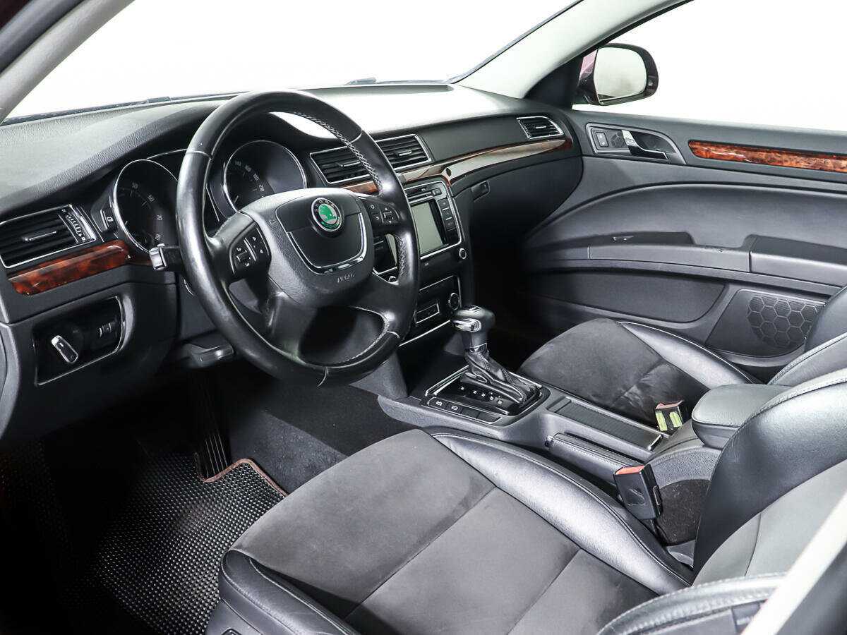 Skoda Superb, 2010 Фото №16