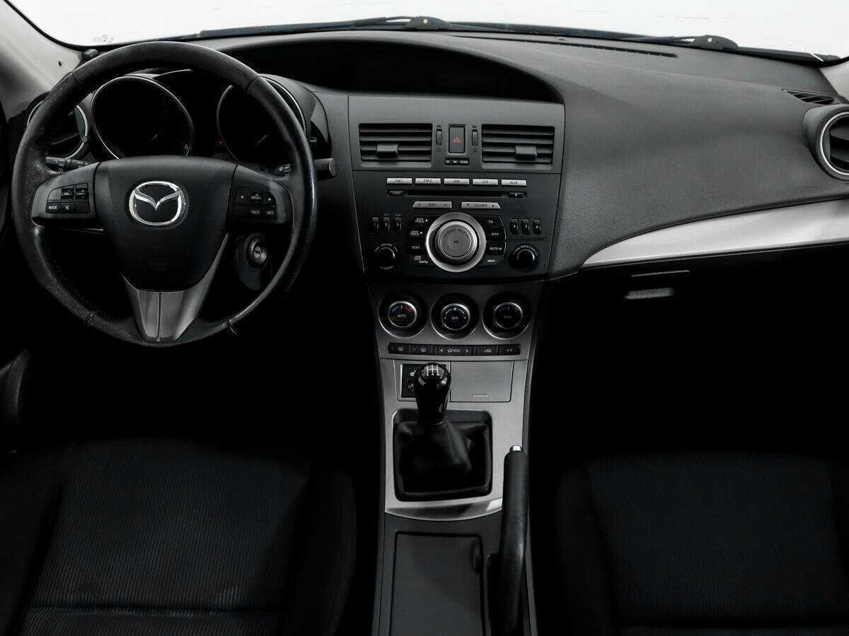 Mazda 3, 2010 Фото №11