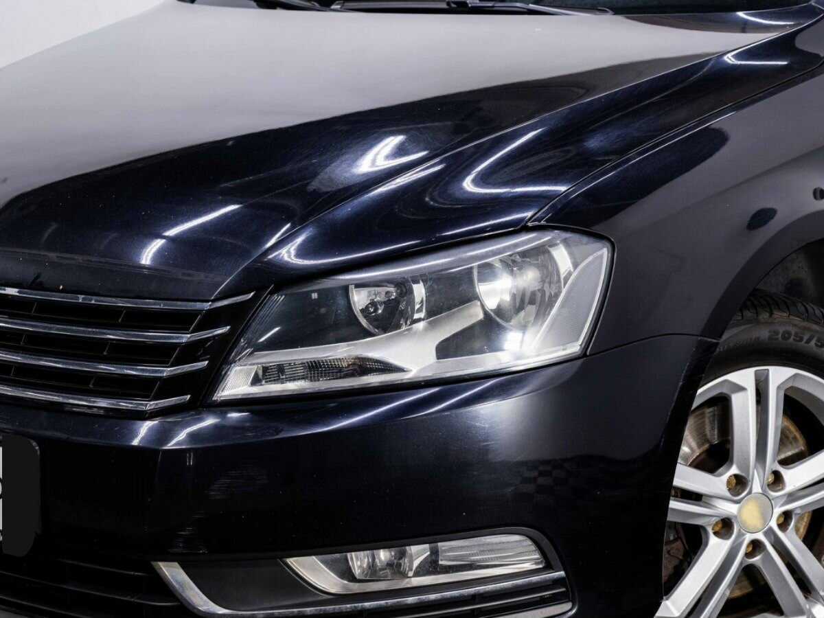 Volkswagen Passat, 2011 - 117 000 км. | Фото №7