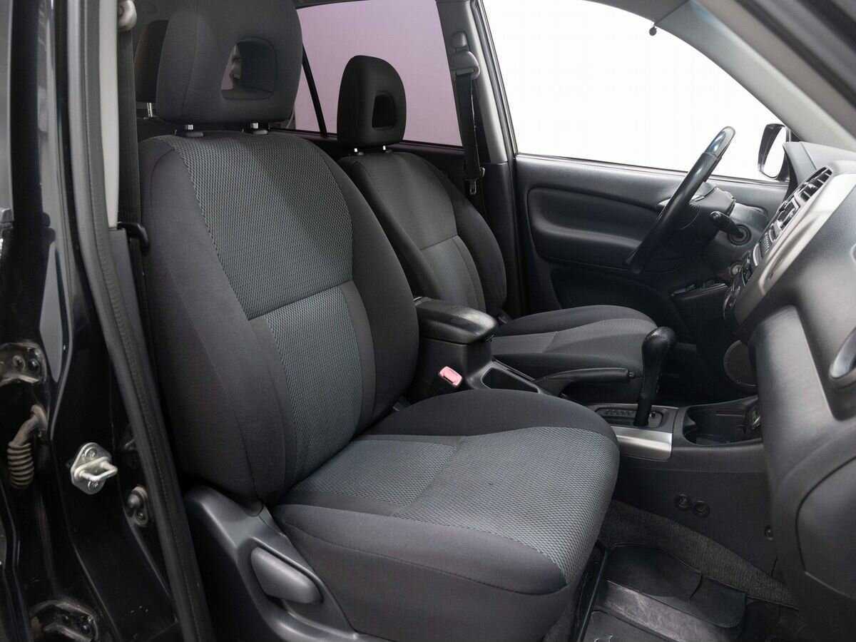 Toyota RAV4, 2004 Фото №10