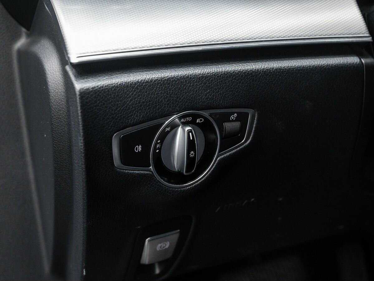 Mercedes-Benz E-Класс 200 d, 2019 Фото №15