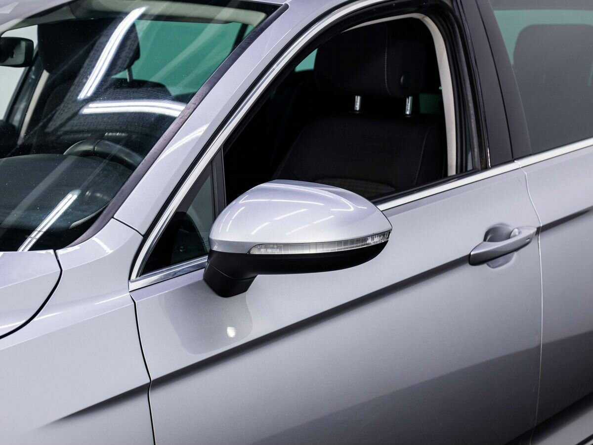 Volkswagen Passat, 2020 - 213 000 км. | Фото №7