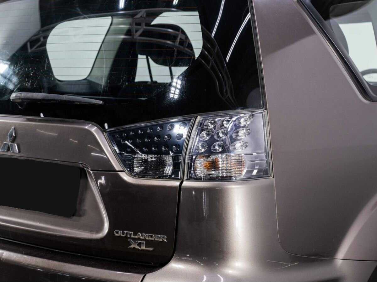 Mitsubishi Outlander, 2011 Фото №21