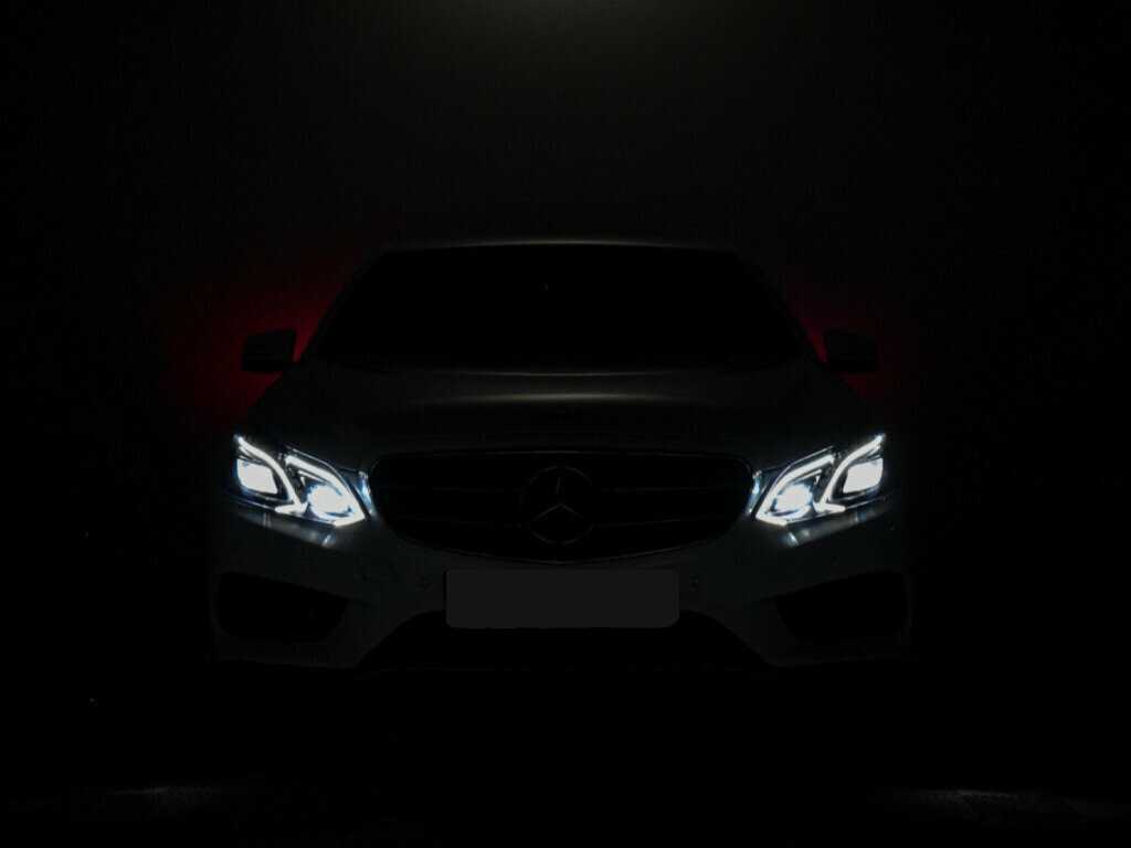 Mercedes-Benz E-Класс 200, 2015 Фото №22