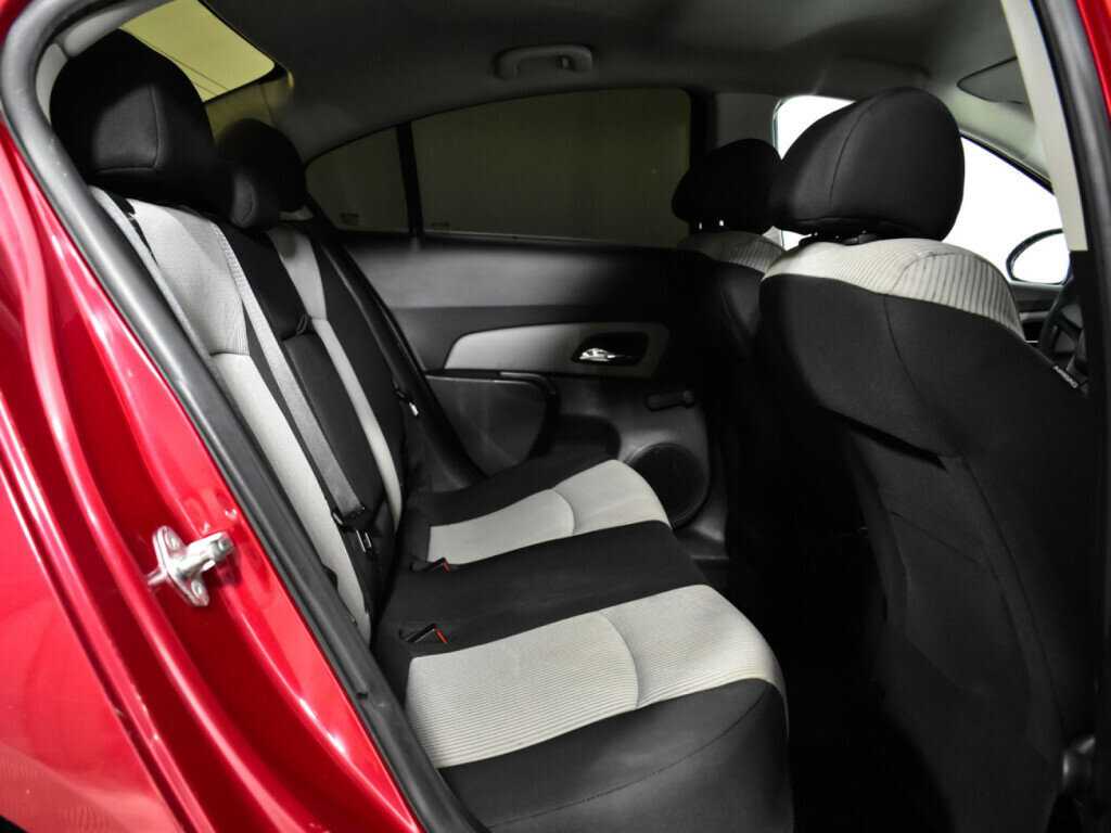 Chevrolet Cruze, 2011 - 314 242 км. | Фото №8