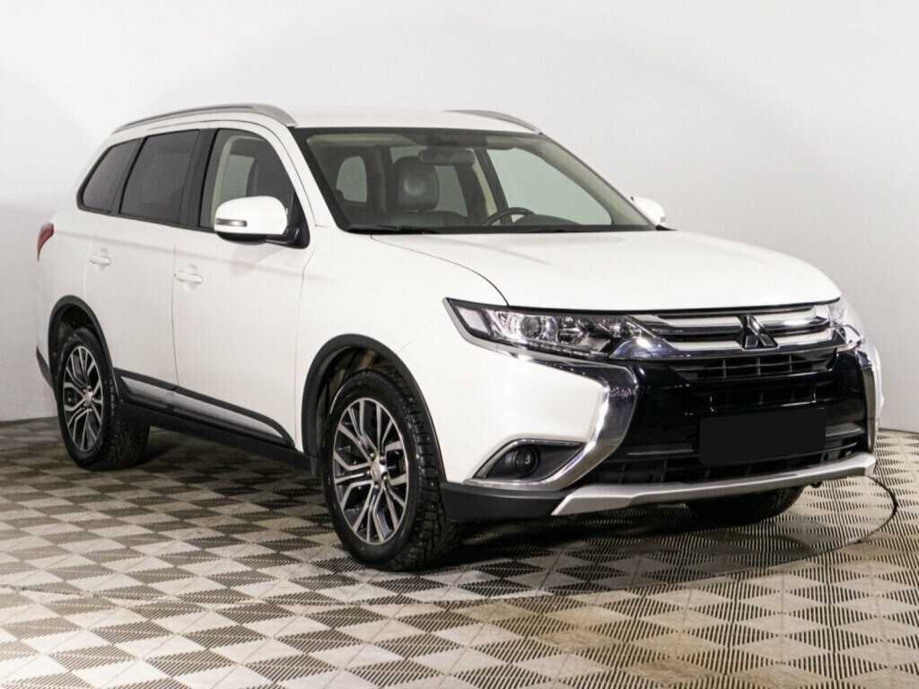 Mitsubishi Outlander, 2018 - 47 168 км. | Фото №3