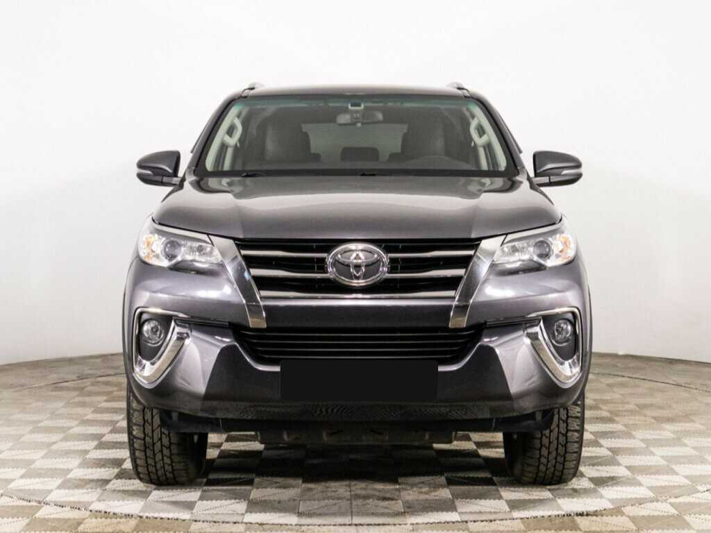 Toyota Fortuner, 2019 - 62 326 км. | Фото №2