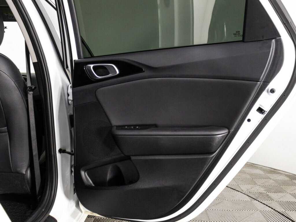 Kia Ceed, 2020 Фото №21