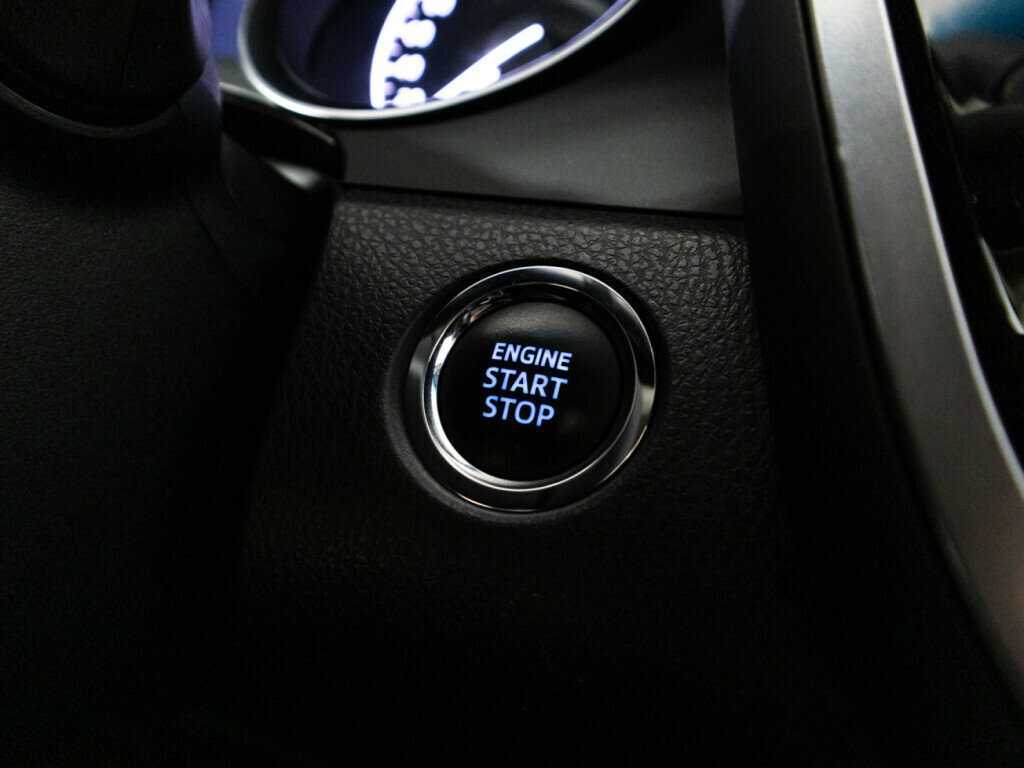 Toyota Camry, 2021 Фото №19