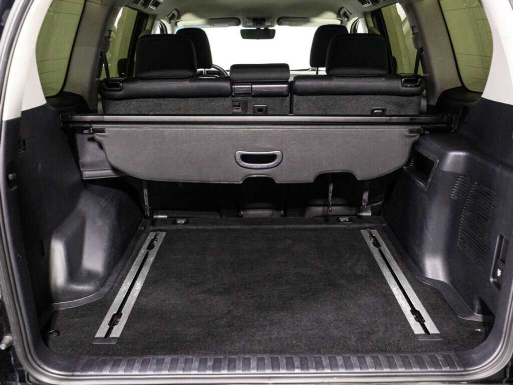 Toyota Land Cruiser Prado, 2018 Фото №15