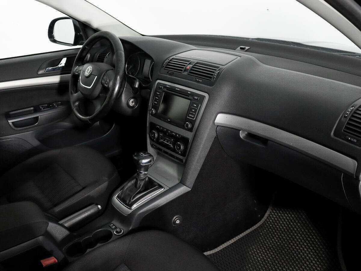 Skoda Octavia, 2011 Фото №9