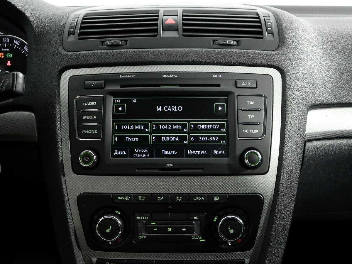 Skoda Octavia, 2011 Фото №11