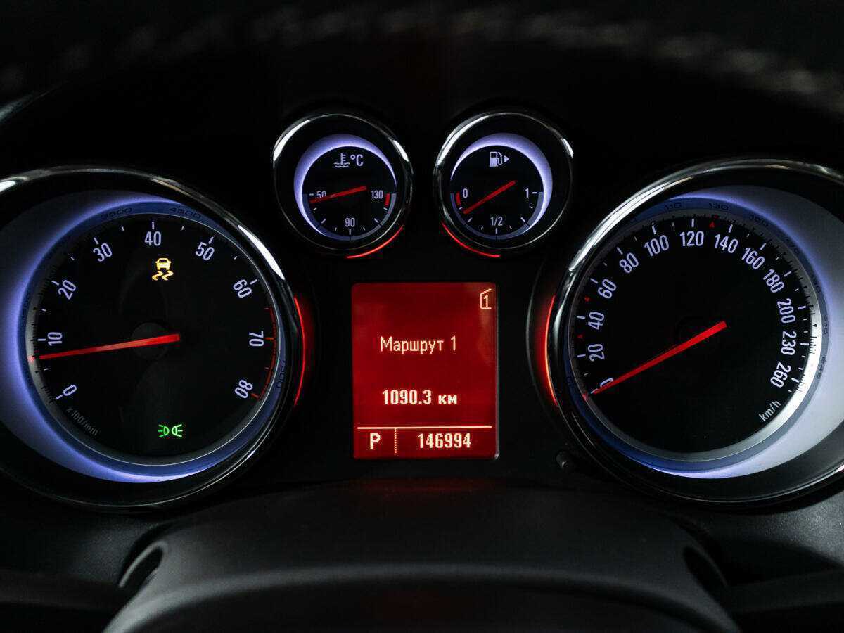 Opel Astra, 2010 Фото №12