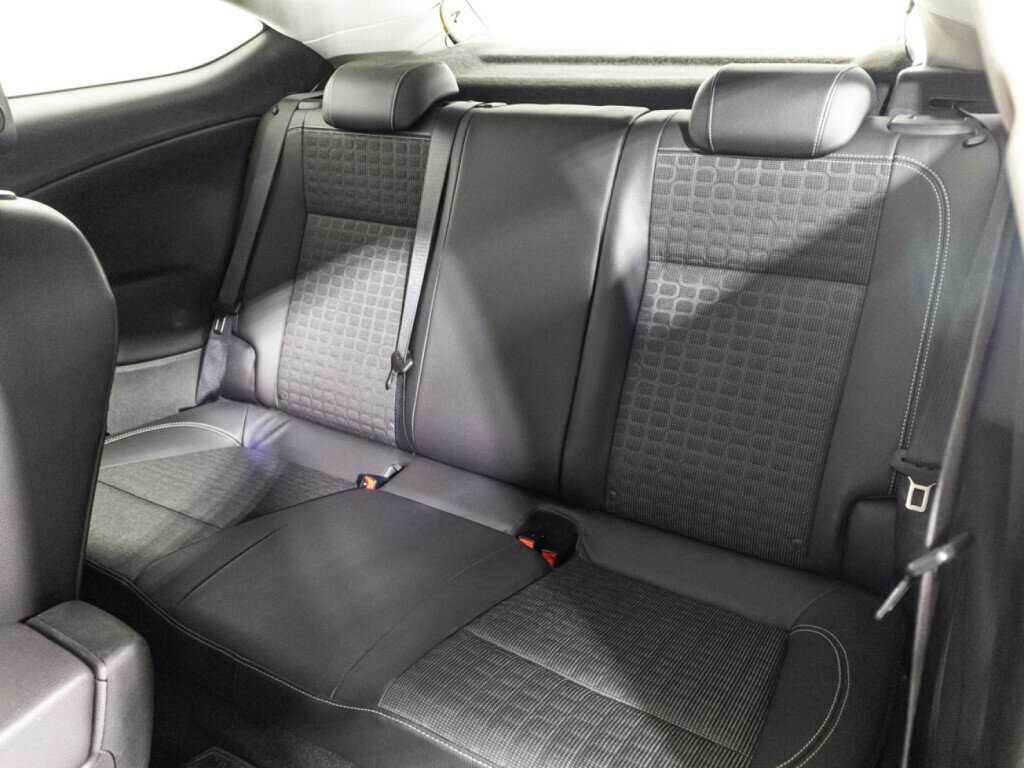 Opel Astra GTC, 2011 Фото №10