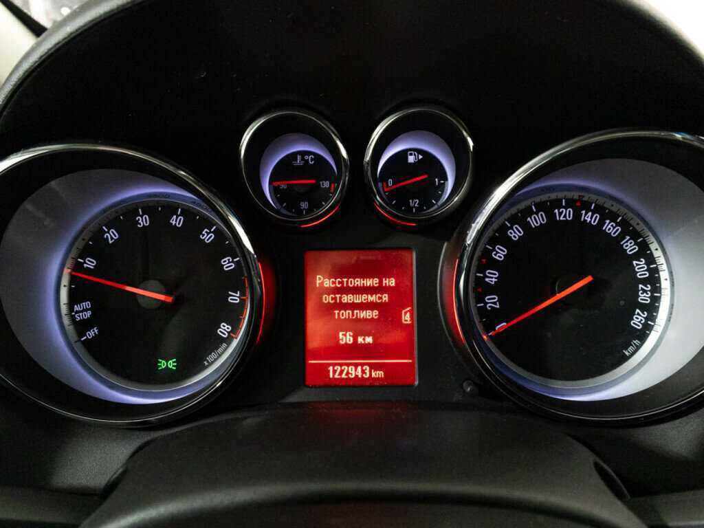 Opel Astra GTC, 2011 Фото №12