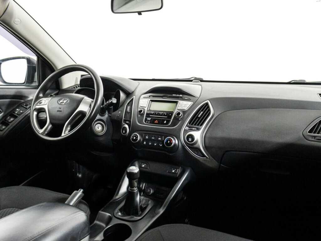 Hyundai ix35, 2010 Фото №9