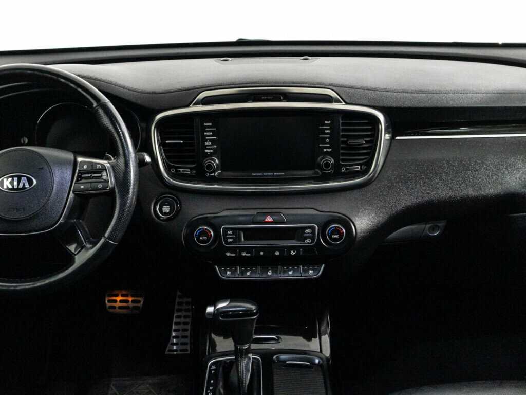 Kia Sorento, 2018 Фото №14