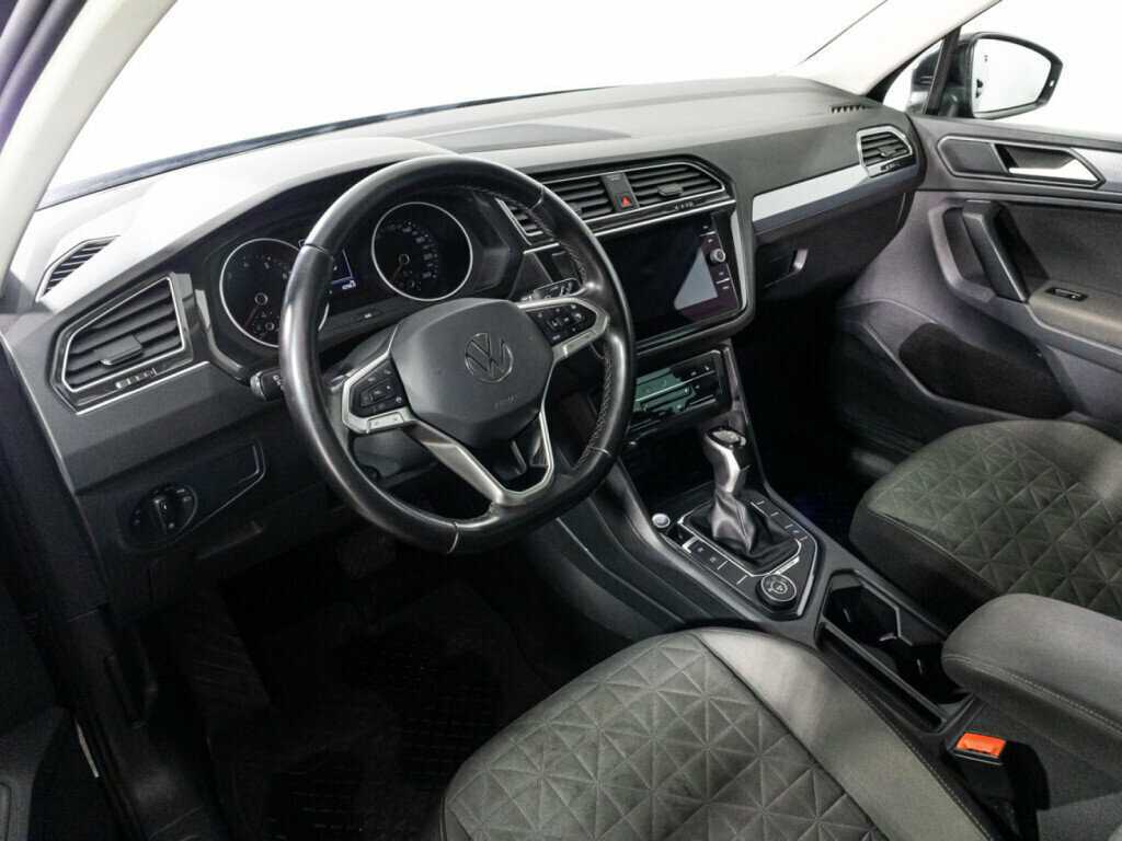 Volkswagen Tiguan, 2021 Фото №11