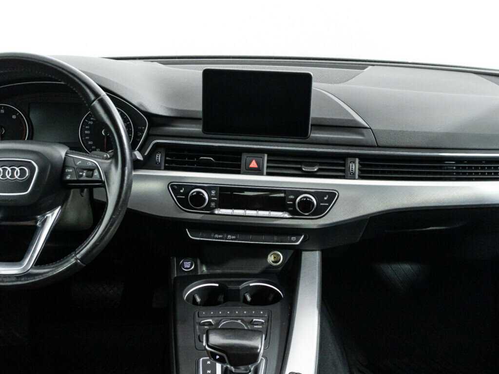 Audi A4, 2016 Фото №14