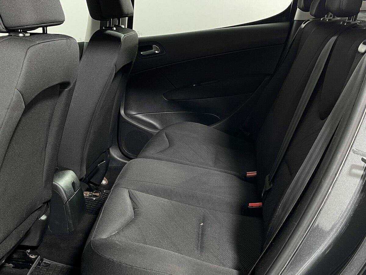 Peugeot 308, 2008 Фото №10