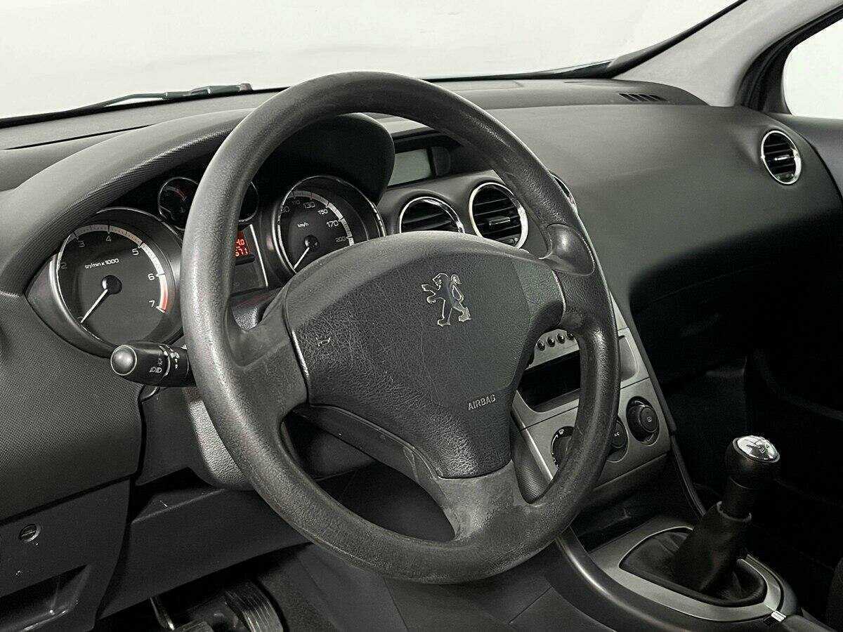 Peugeot 308, 2008 Фото №13