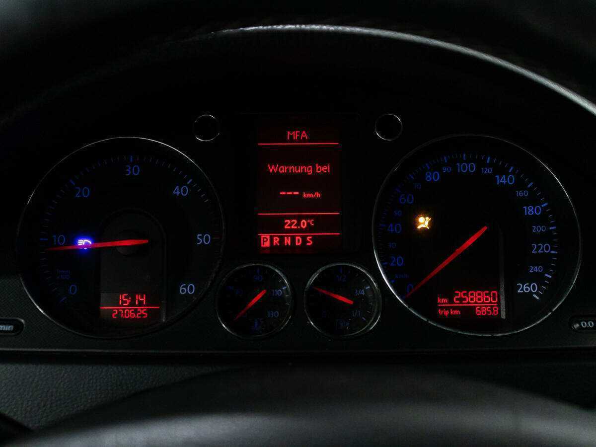 Volkswagen Passat, 2006 Фото №12