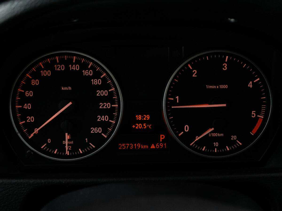 BMW X1 20d, 2013 Фото №12