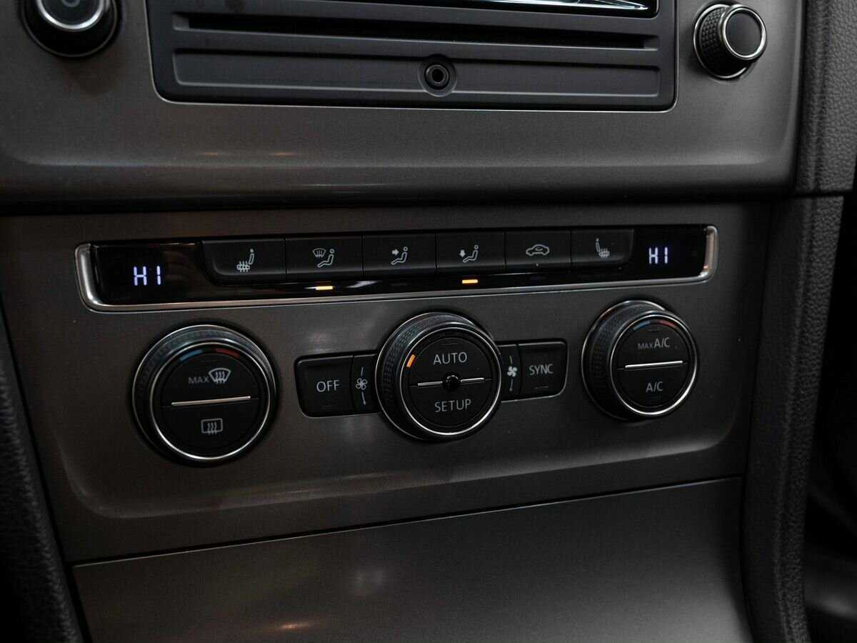 Volkswagen Golf, 2013 Фото №21