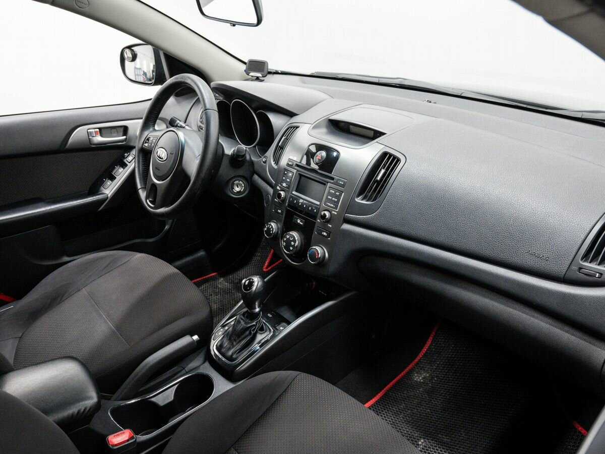 Kia Cerato 6-speed, 2011 Фото №8
