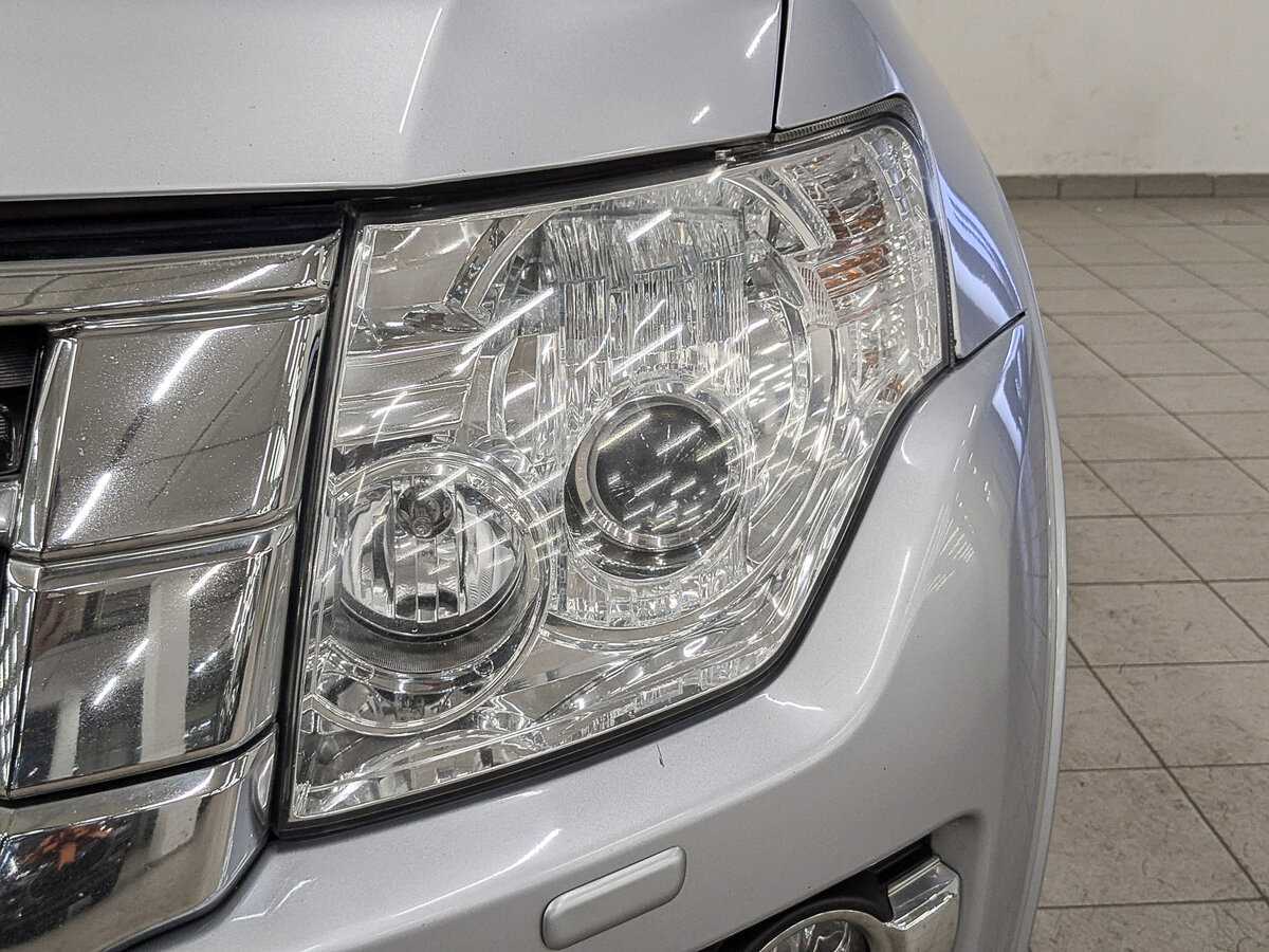 Mitsubishi Pajero, 2014 Фото №11