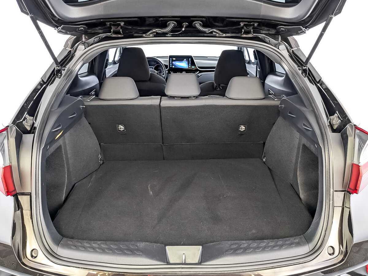 Toyota C-HR, 2019 Фото №10