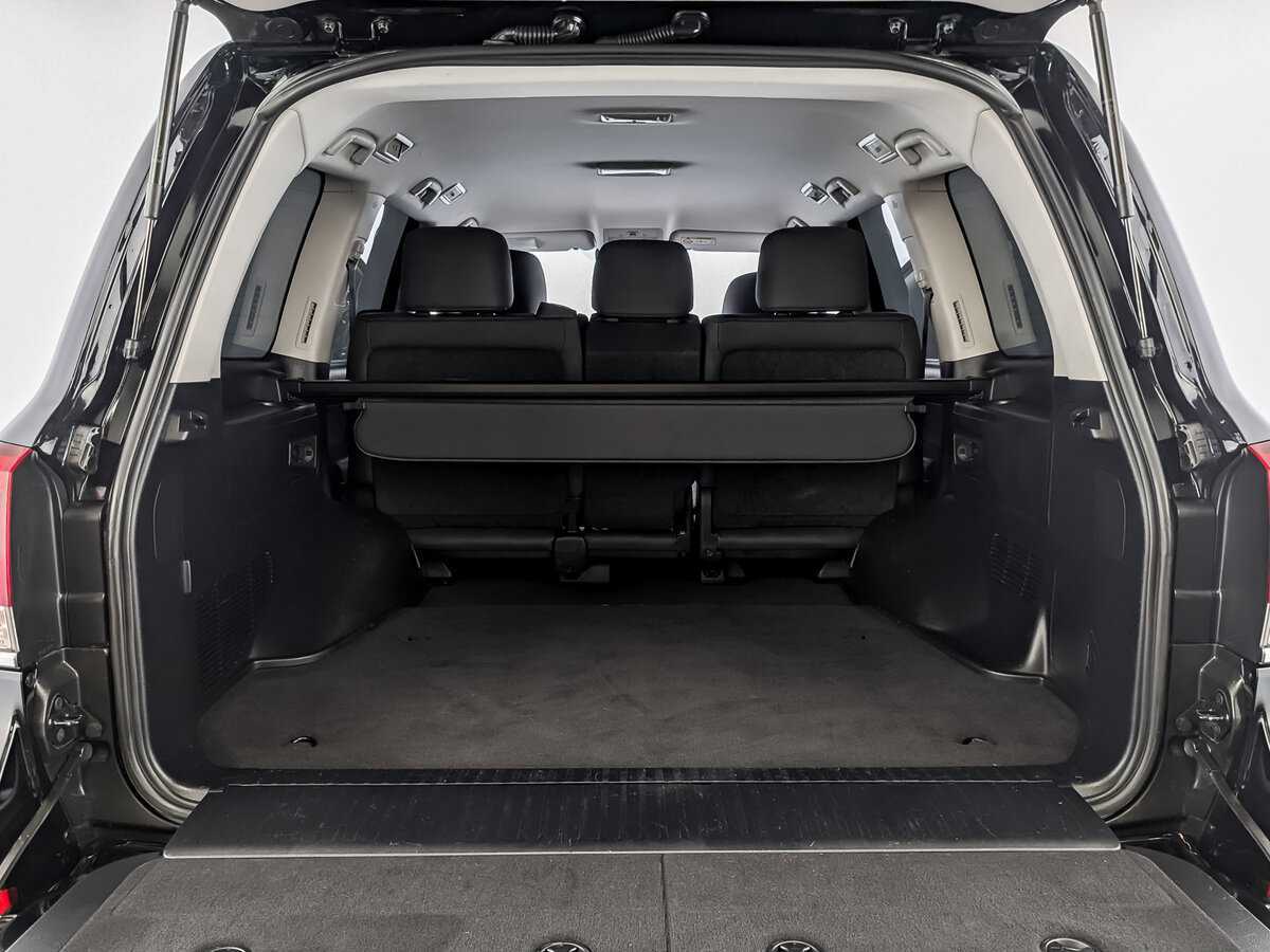 Toyota Land Cruiser, 2020 Фото №10