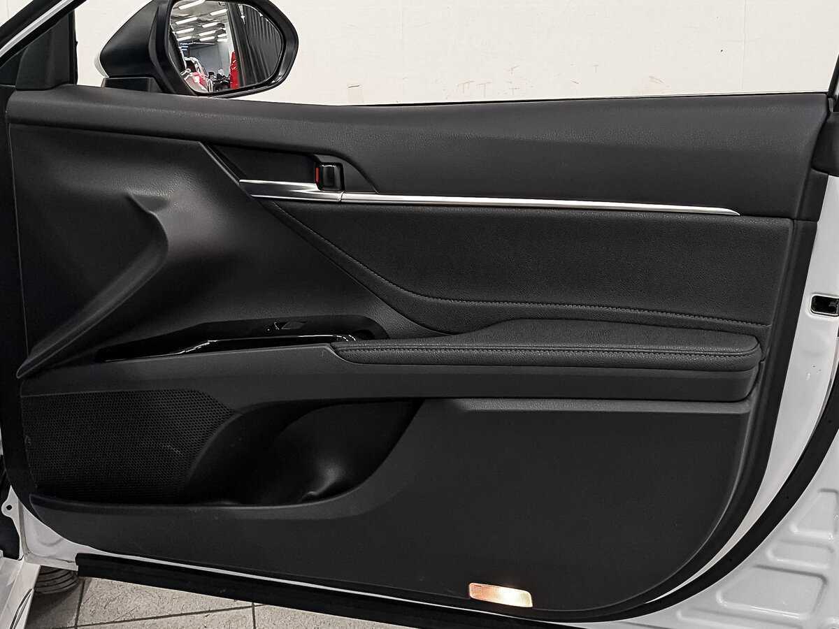 Toyota Camry, 2023 Фото №25