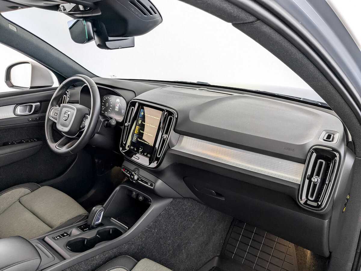 Volvo XC40, 2021 Фото №11