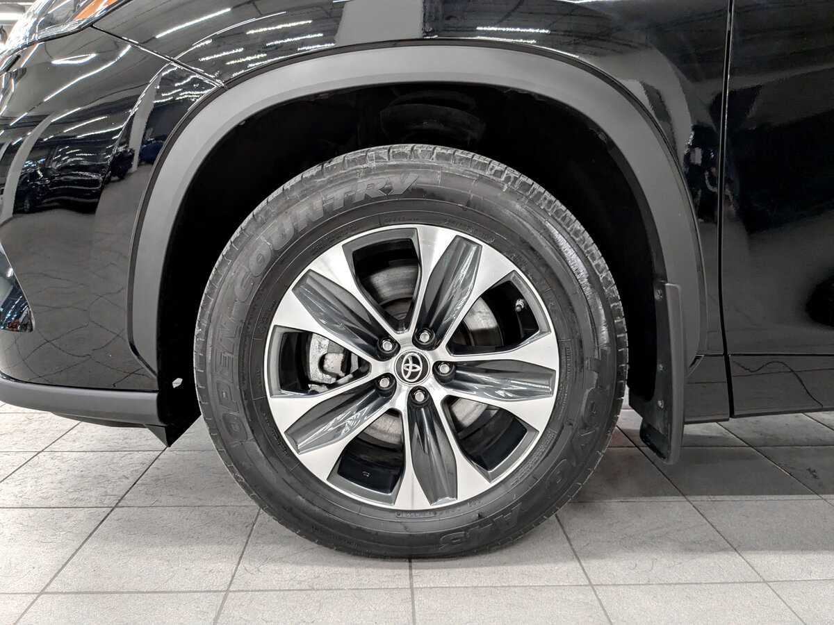 Toyota Highlander, 2021 Фото №18