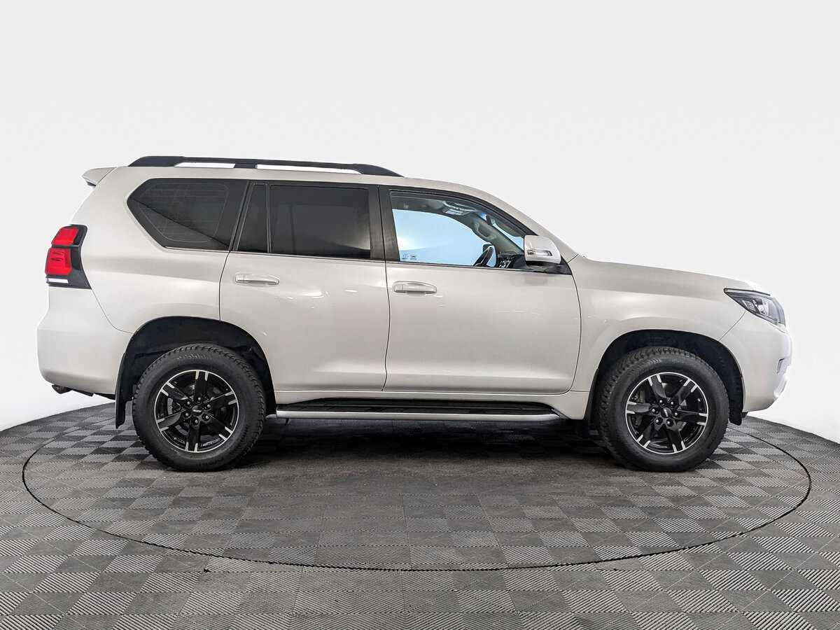 Toyota Land Cruiser Prado, 2019 - 124 408 км. | Фото №4