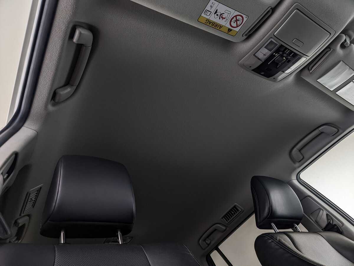 Toyota Land Cruiser Prado, 2019 Фото №23