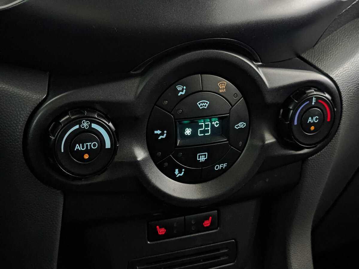 Ford EcoSport, 2014 Фото №19