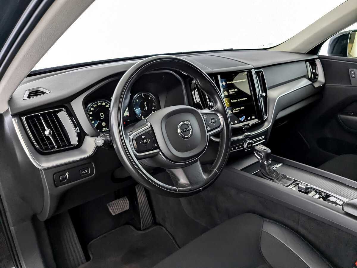 Volvo XC60, 2020 Фото №16