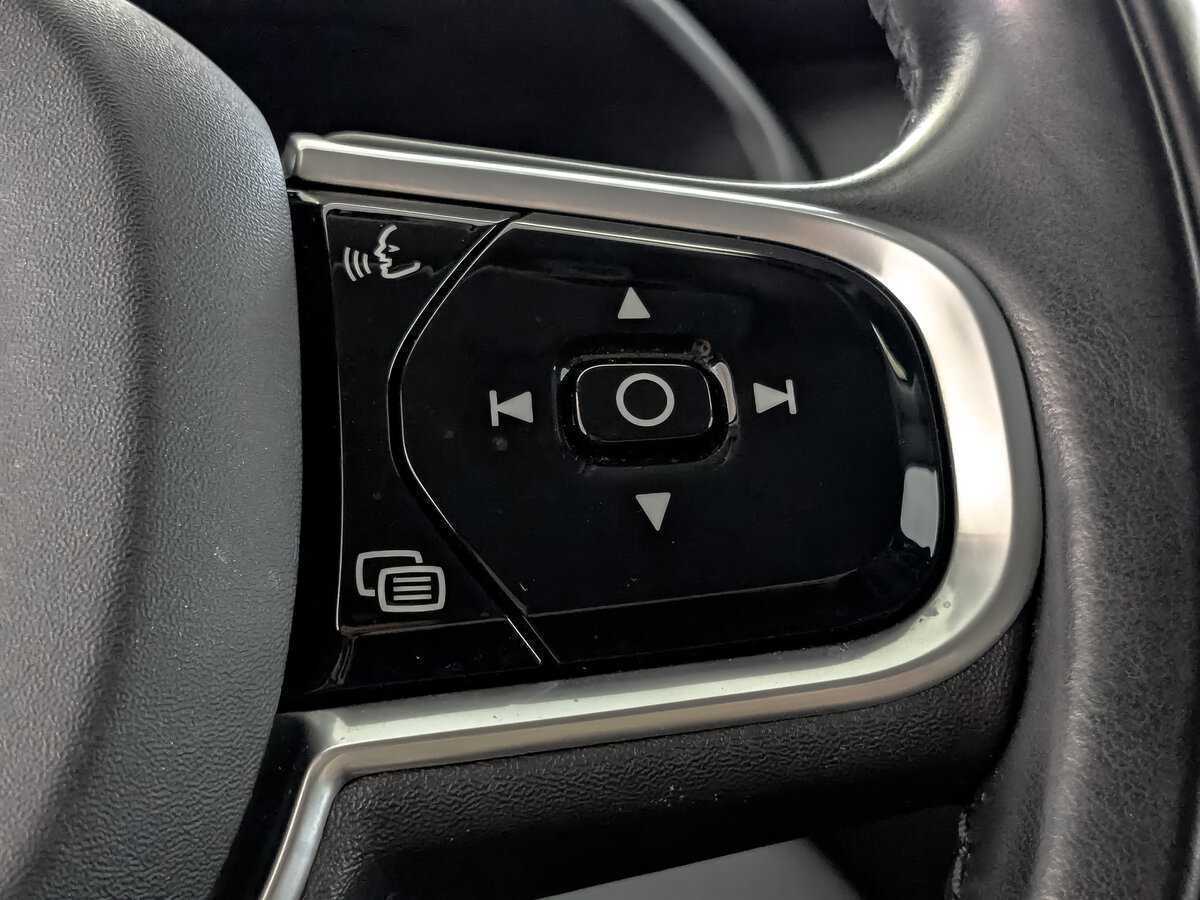 Volvo XC90 B5, 2021 Фото №27