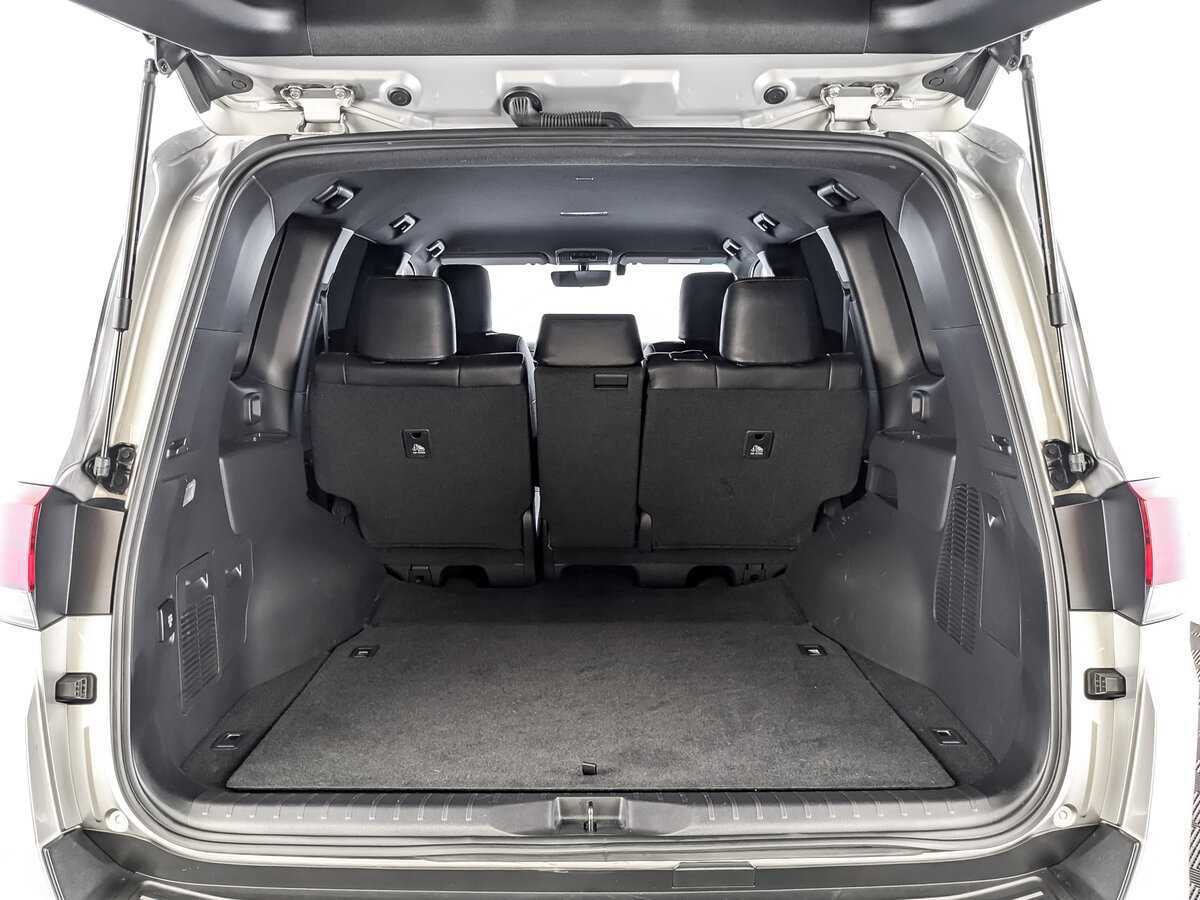 Toyota Land Cruiser, 2022 Фото №10