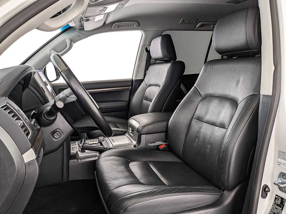 Toyota Land Cruiser, 2020 Фото №18