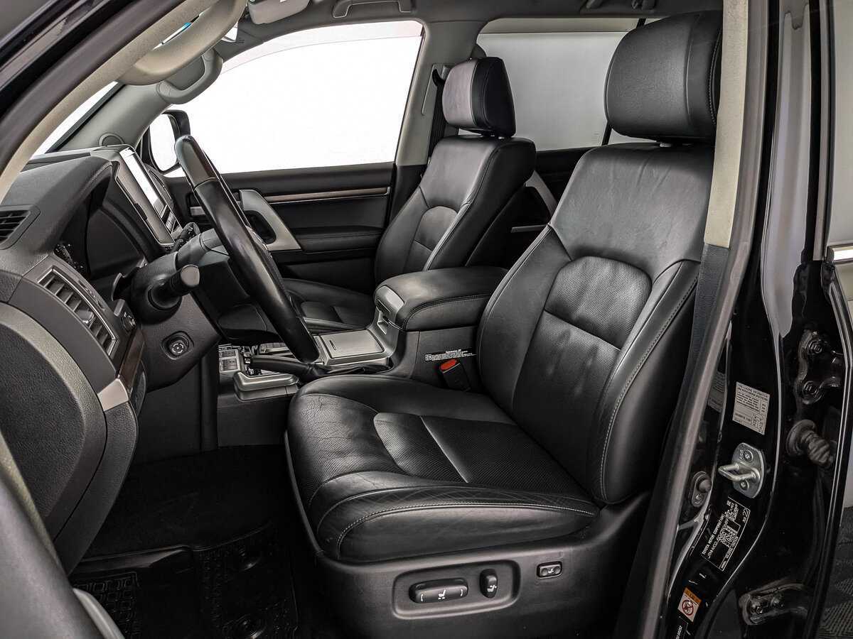 Toyota Land Cruiser, 2018 Фото №20