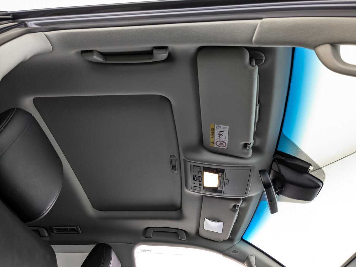 Toyota Land Cruiser, 2019 Фото №21